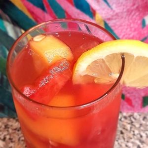 Meet your Posher, Elle.